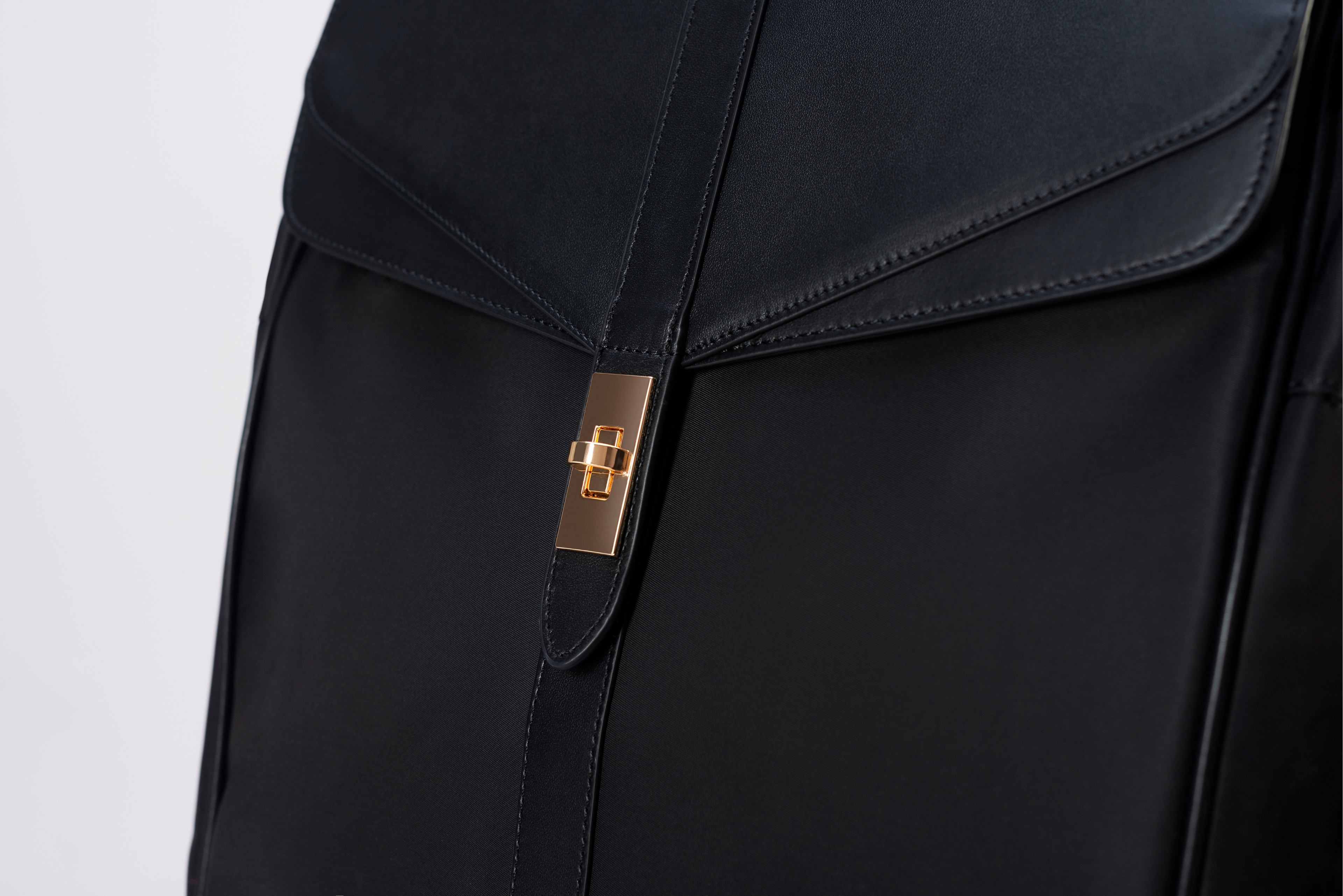 The Kimberly (Breast Pump Backpack) - ORION