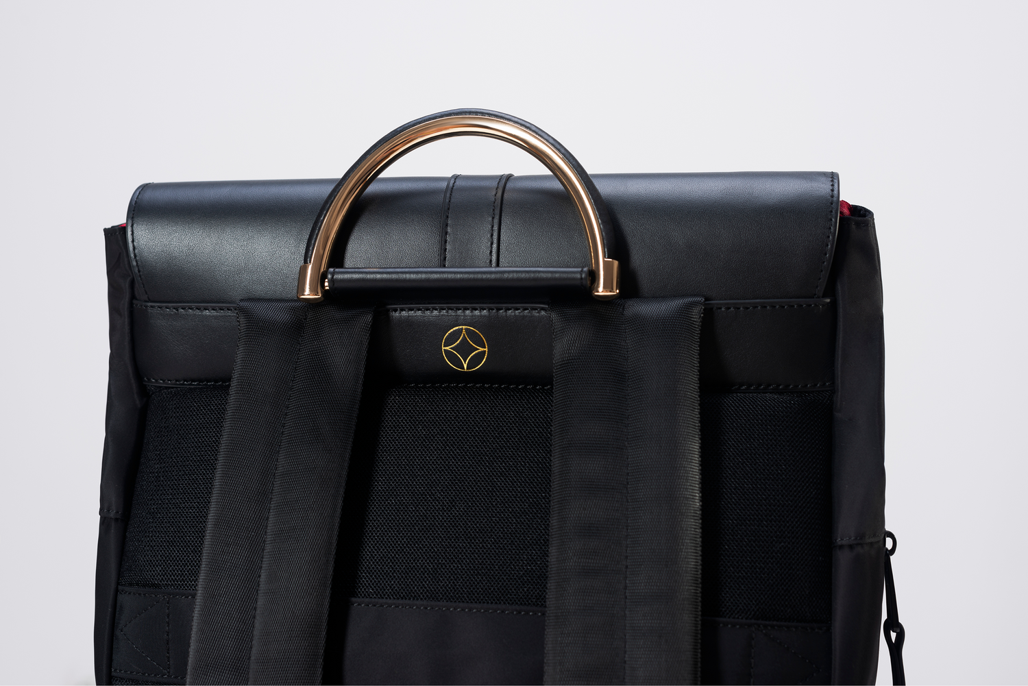 The Kimberly breast pump backpack Handle and Shoulder Strap view - professional pumping bag for work