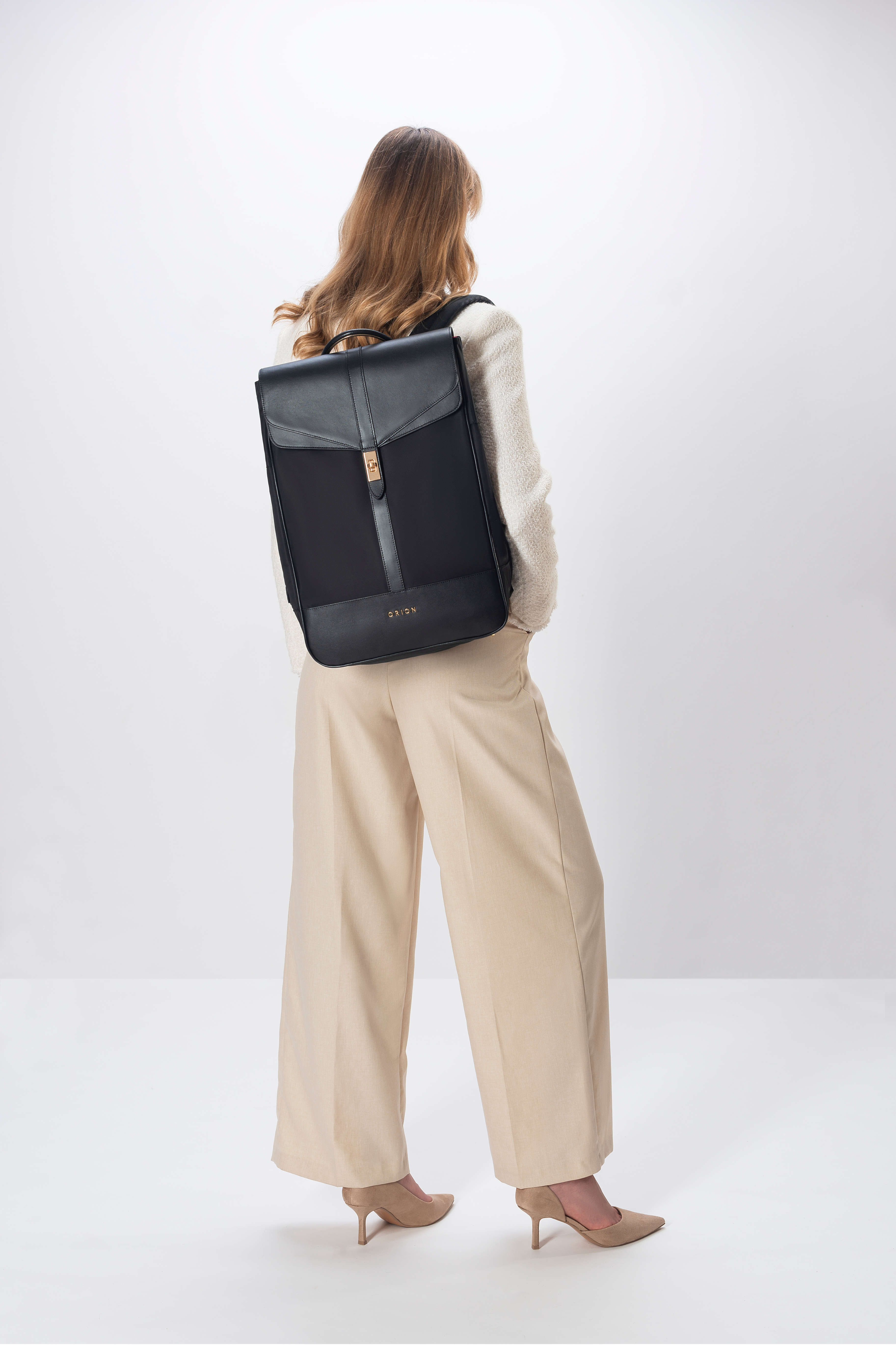 The Kimberly breast pump backpack Styled and Modelled-Silhouette.